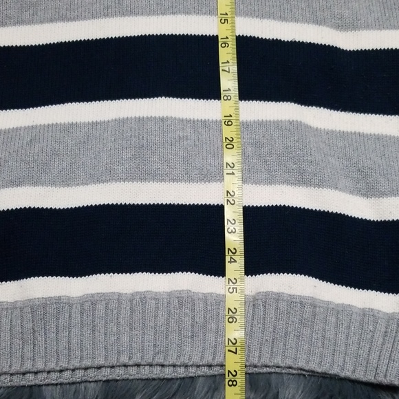 Sweater - Picture 3 of 5